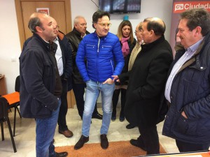 ciudadanos-zamora-visita-delegado-a-sede-municipal-23-12-2016