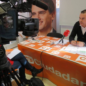 Ciudadanos pide al equipo de gobierno que recorra los barrios y al concejal del área que delegue competencias para ser "eficaz" Ciudadanos pide al equipo de gobierno que recorra los barrios y al concejal del área que delegue competencias para ser "eficaz"