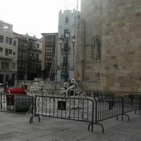 Ciudadanos Zamora tilda un año más de “escasa, anticuada y poco original” la iluminación de Navidad instalada en la capital Ciudadanos Zamora tilda un año más de “escasa, anticuada y poco original” la iluminación de Navidad instalada en la capital