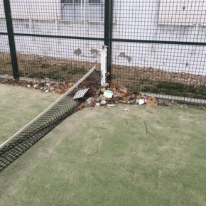 Ciudadanos presenta una propuesta para reconvertir las pistas de pádel de Peña Trevinca en pistas de fútbol 3x3 Ciudadanos presenta una propuesta para reconvertir las pistas de pádel de Peña Trevinca en pistas de fútbol 3x3