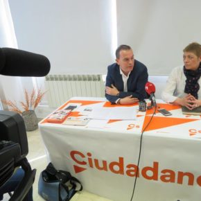 Ciudadanos pide el apoyo del pleno para crear una subvención que impulse la innovación y ampliación del pequeño comercio Ciudadanos pide el apoyo del pleno para crear una subvención que impulse la innovación y ampliación del pequeño comercio