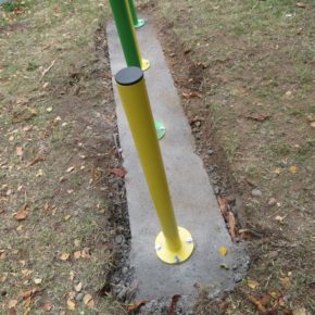 Cs considera “inadecuada” la instalación del parque canino al lado de una zona de recreo infantil y pide mejoras al concejal