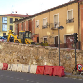 Cs ZAMORA EXIGE QUE SE TOMEN MEDIDAS "EFECTIVAS" PARA SOLUCIONAR EL DETERIORO DEL MURO ENTRE LA RONDA DE LA FERIA Y LA CUESTA SAN ESTEBAN