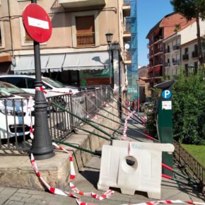 Ciudadanos Zamora urge el arreglo de la barandilla de protección de la calle Costanilla